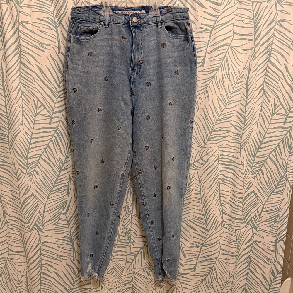 Tinseltown Light Blue Embroidered Ankle Jeans